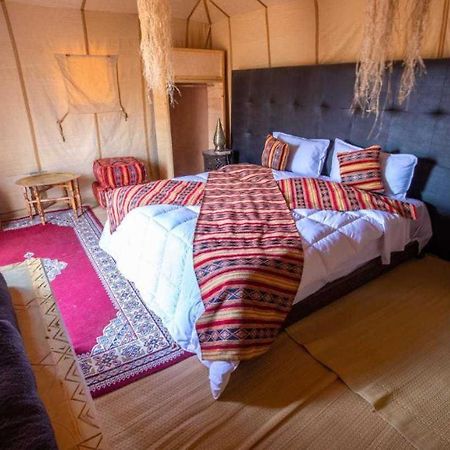 Mari Desert Camp 梅尔祖卡 外观 照片