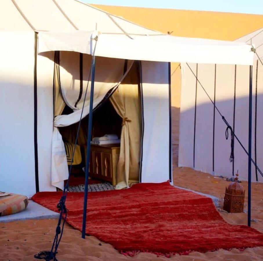 Mari Desert Camp 梅尔祖卡 外观 照片